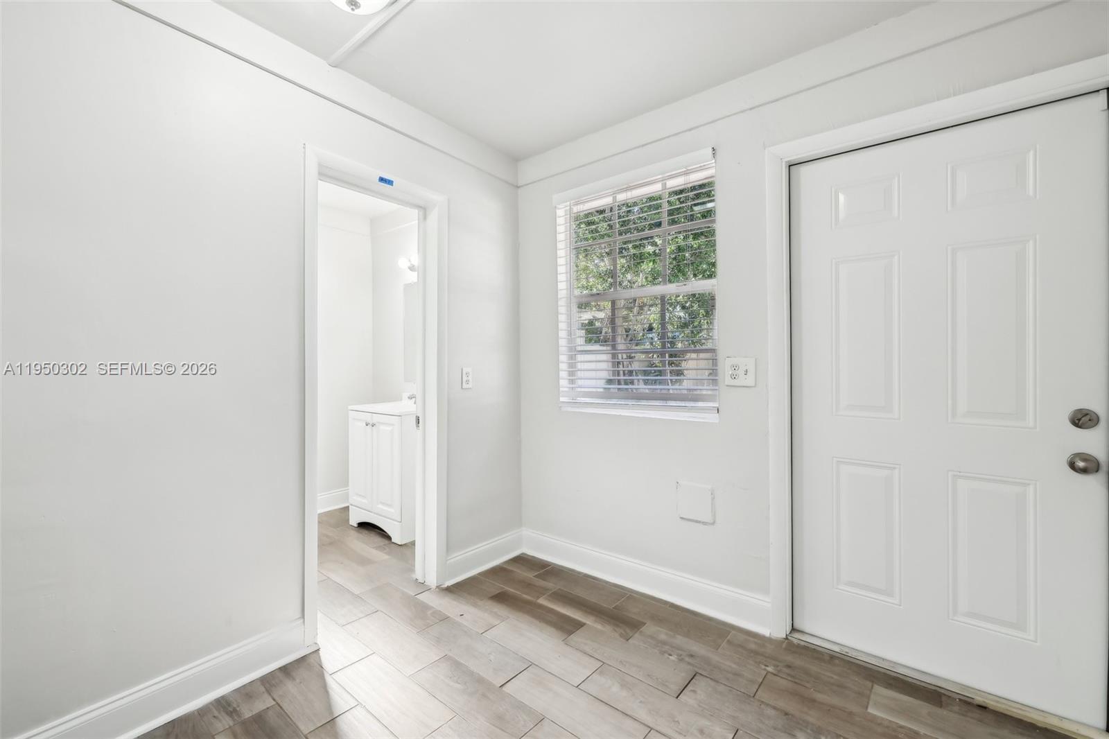 LAKE WORTH TOWN OF - Residential