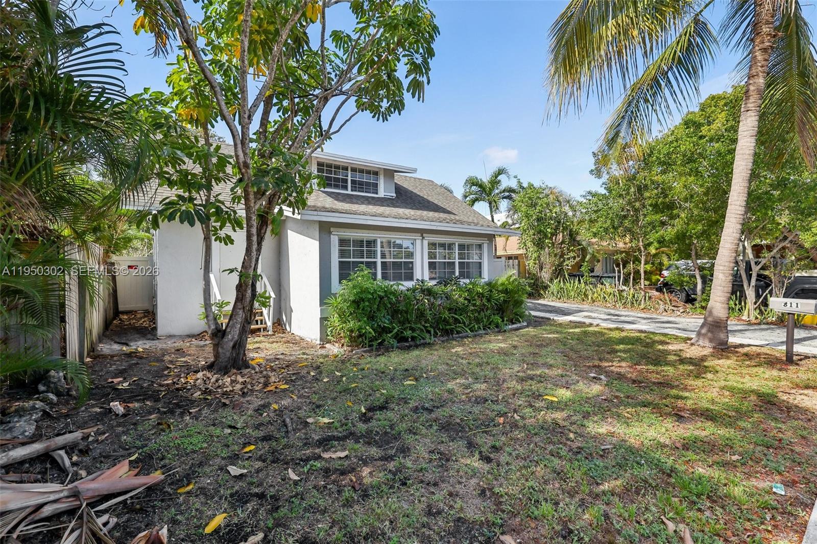 LAKE WORTH TOWN OF - Residential