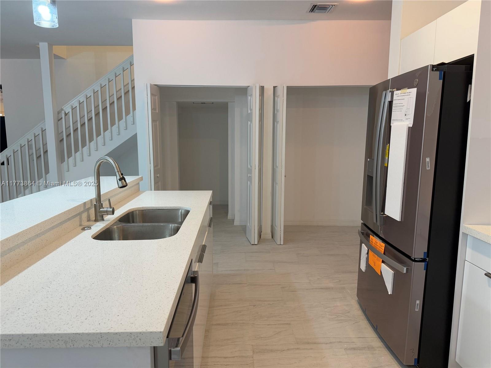 DIXIE PINES - Residential