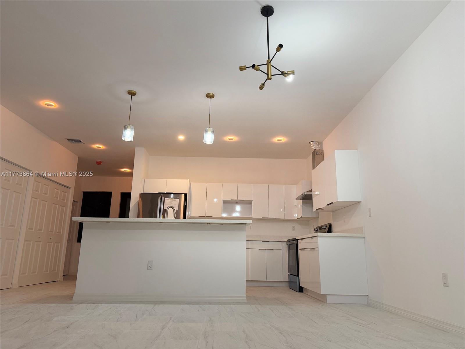 DIXIE PINES - Residential