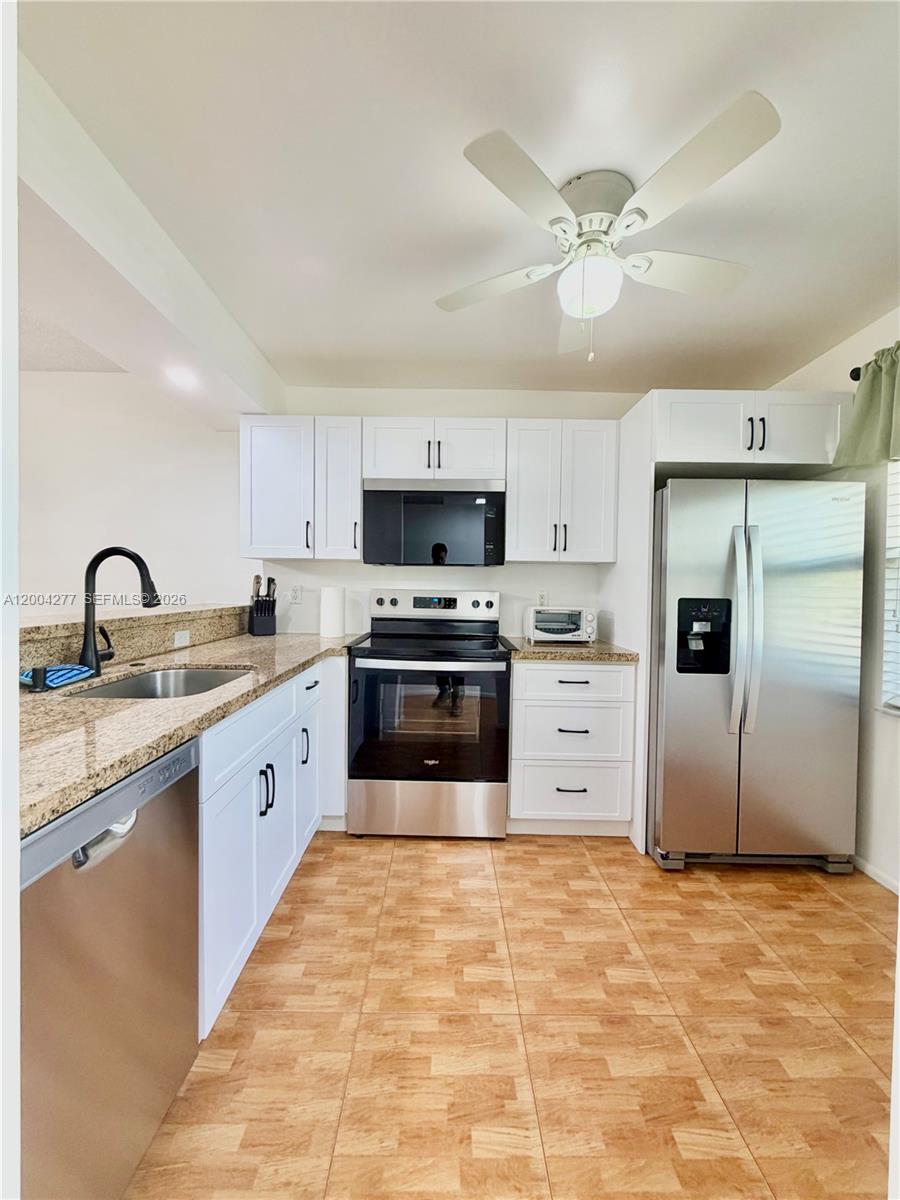 BAHAMA VILLAGE CONDO - Residential Lease