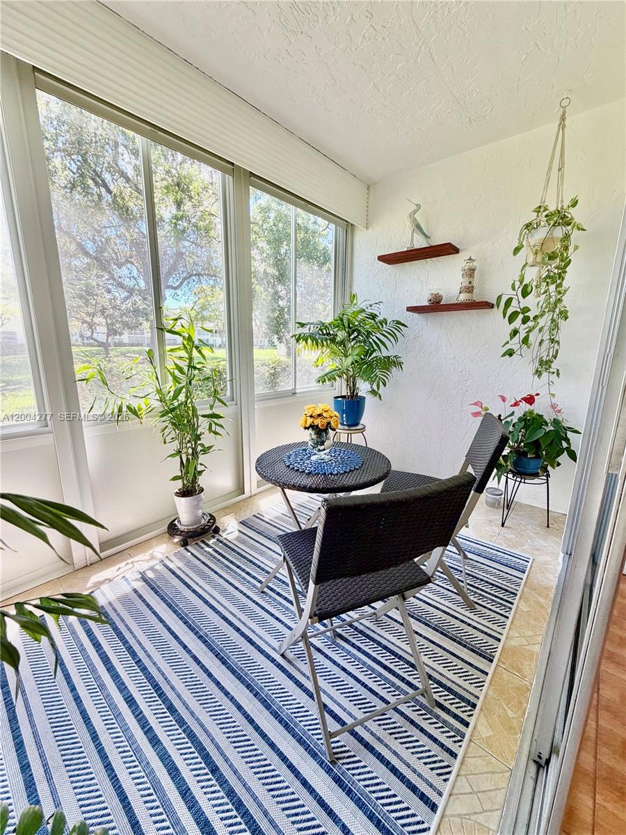 BAHAMA VILLAGE CONDO - Residential Lease