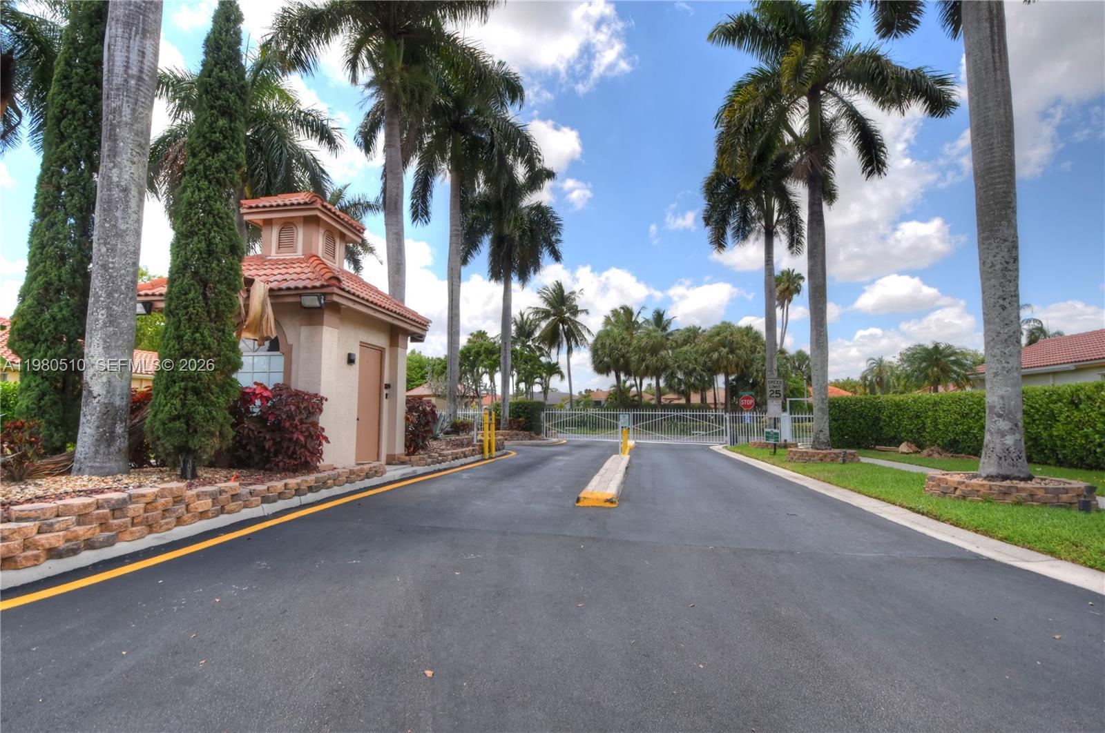 WOODMONT GREENS - Residential