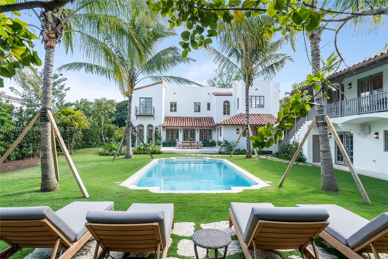 CORAL GABLES SEC E - Residential
