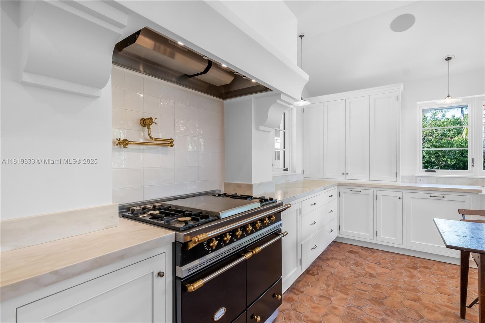 CORAL GABLES SEC E - Residential