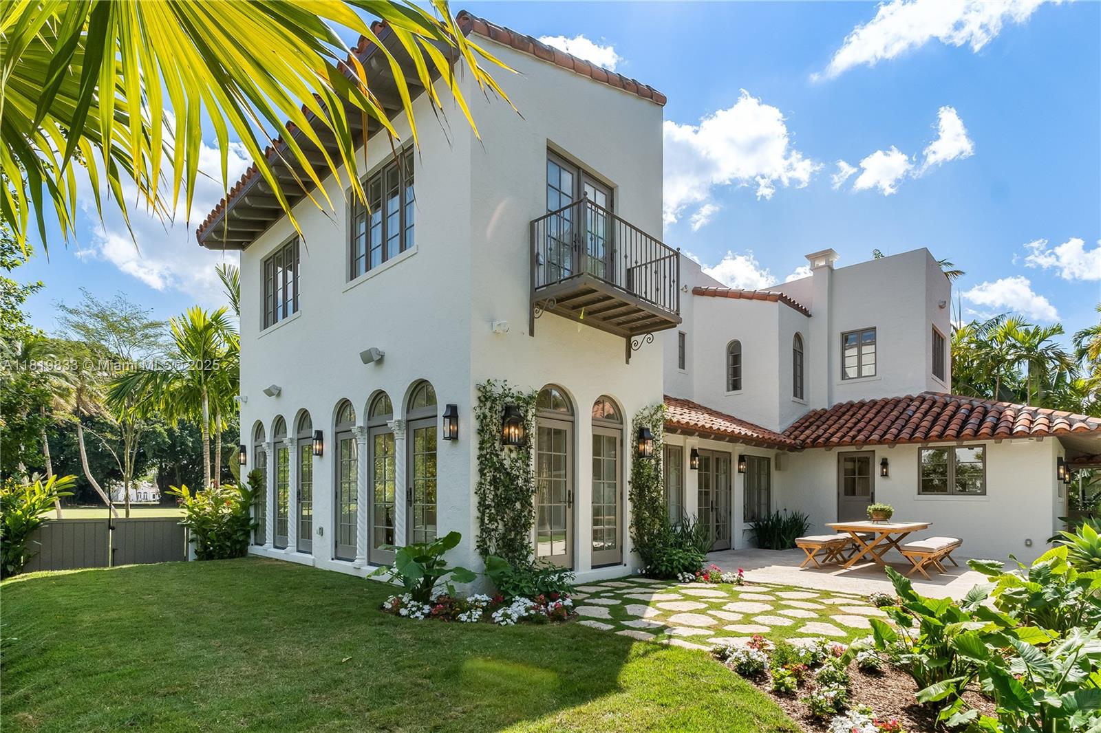 CORAL GABLES SEC E - Residential
