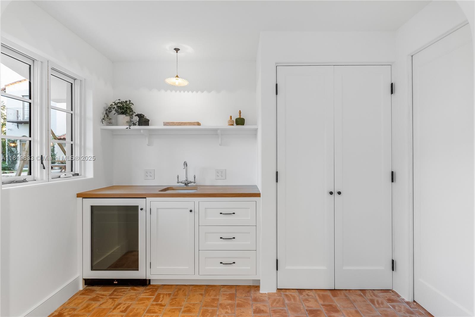 CORAL GABLES SEC E - Residential