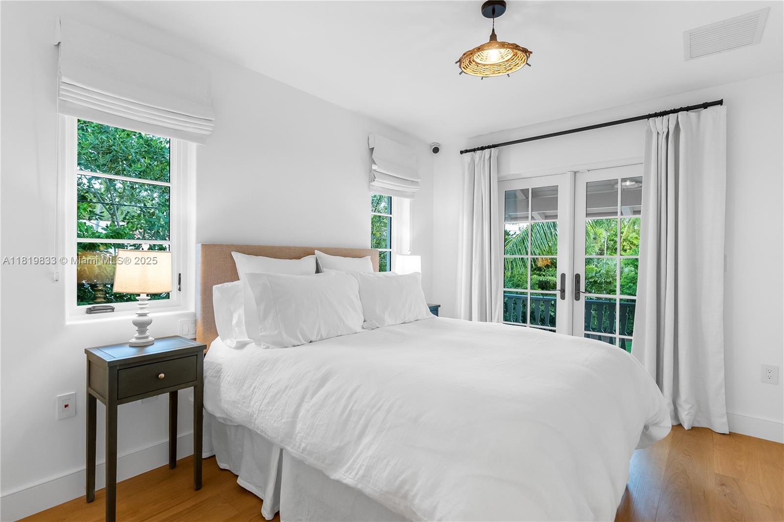 CORAL GABLES SEC E - Residential