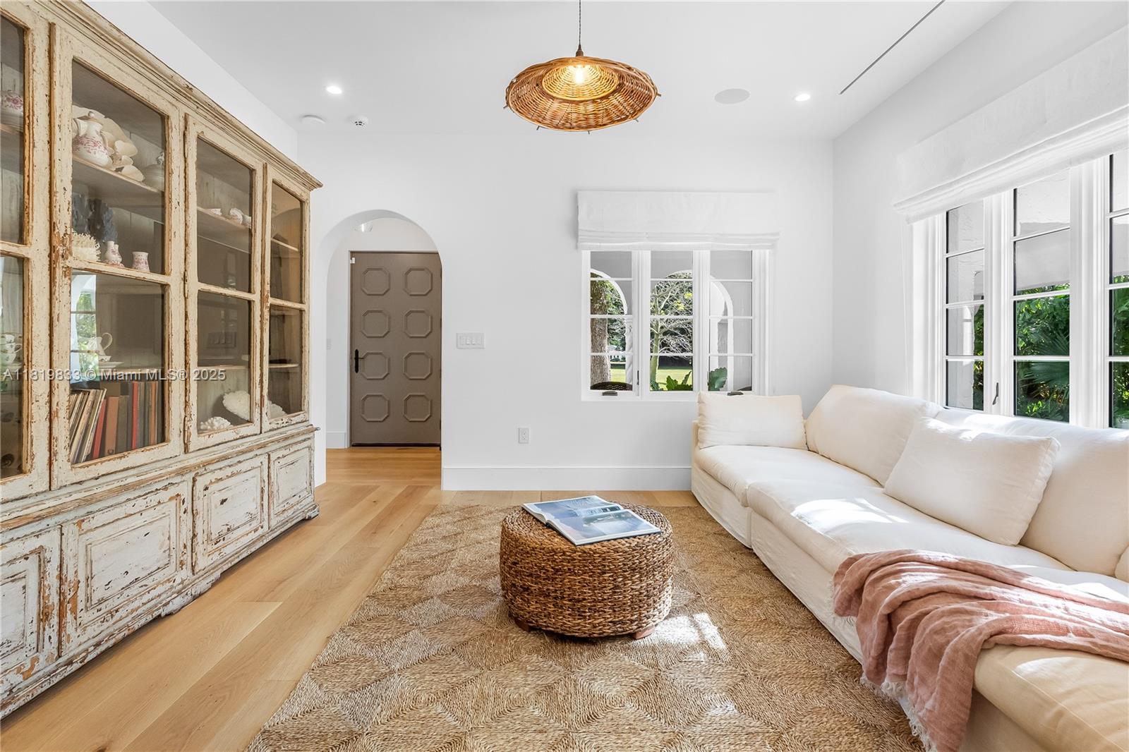 CORAL GABLES SEC E - Residential
