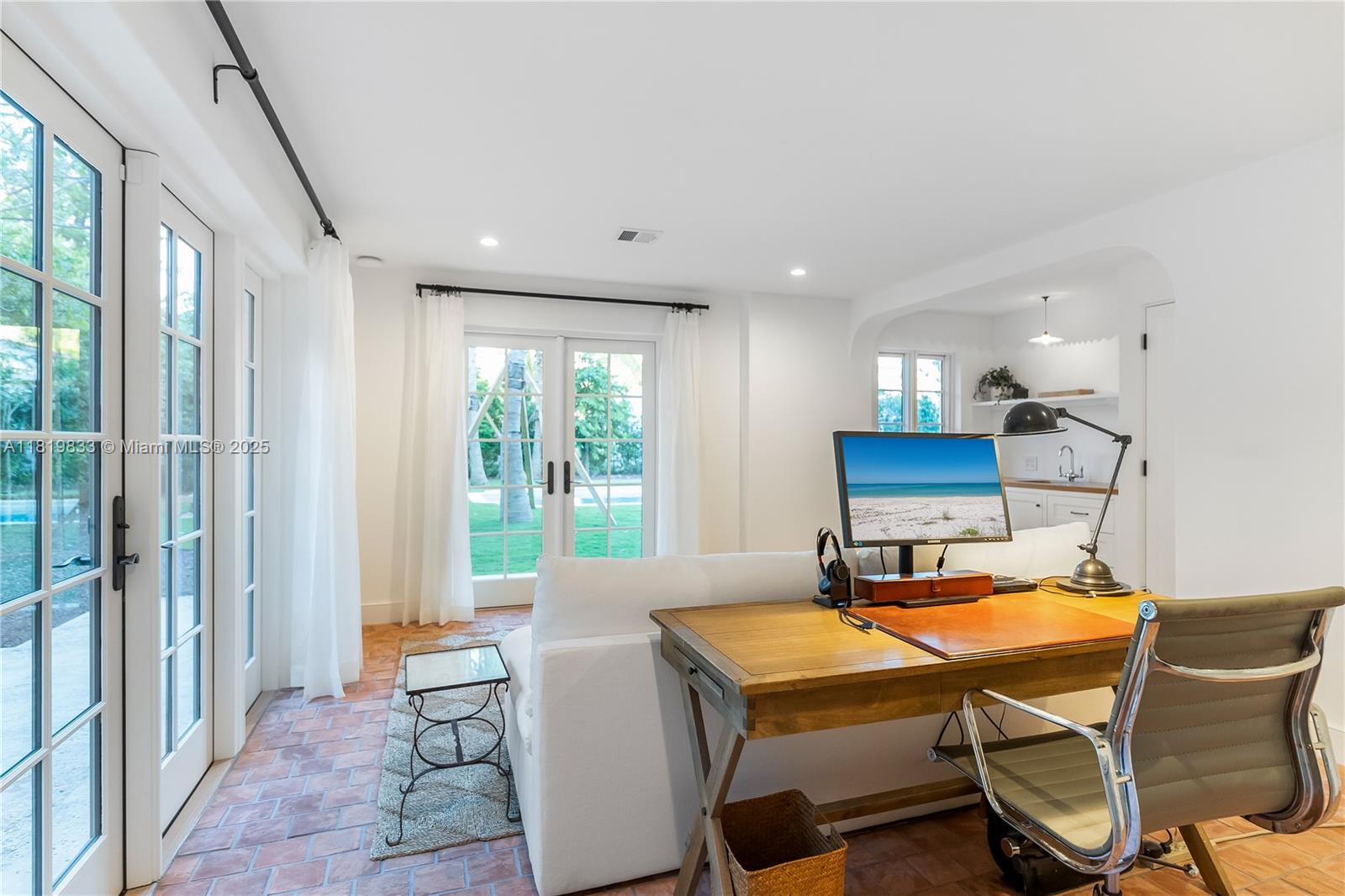 CORAL GABLES SEC E - Residential