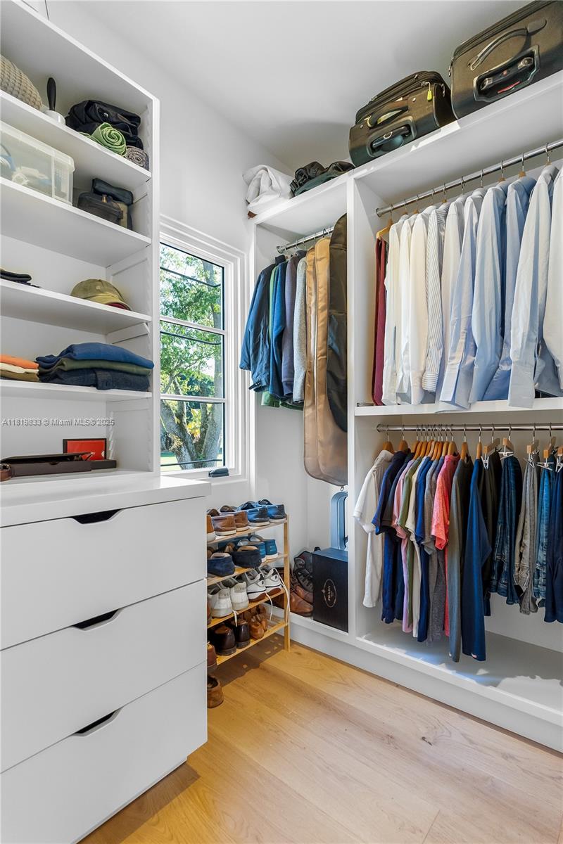 CORAL GABLES SEC E - Residential