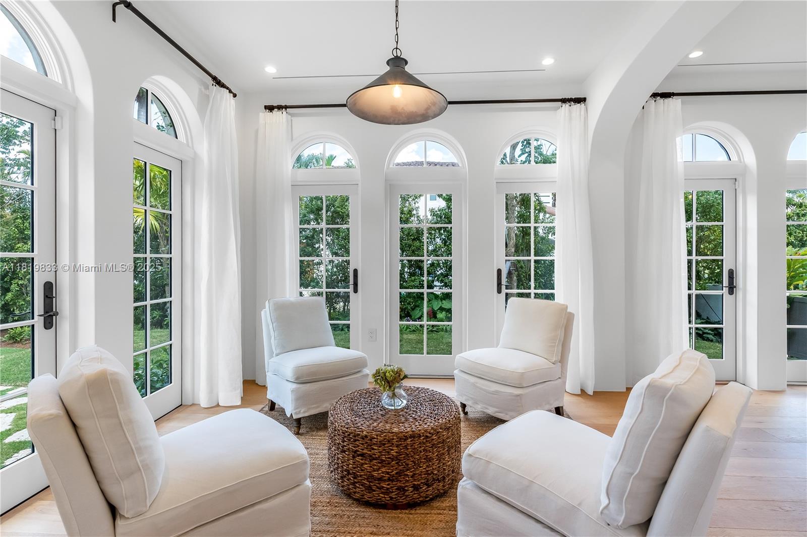 CORAL GABLES SEC E - Residential