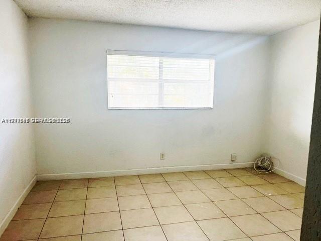 TOWNHOUSES OF PLANTATION - Residential Lease