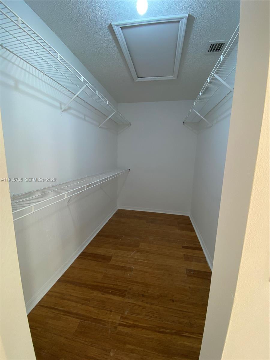 SILVER LAKES PHASE III - Residential