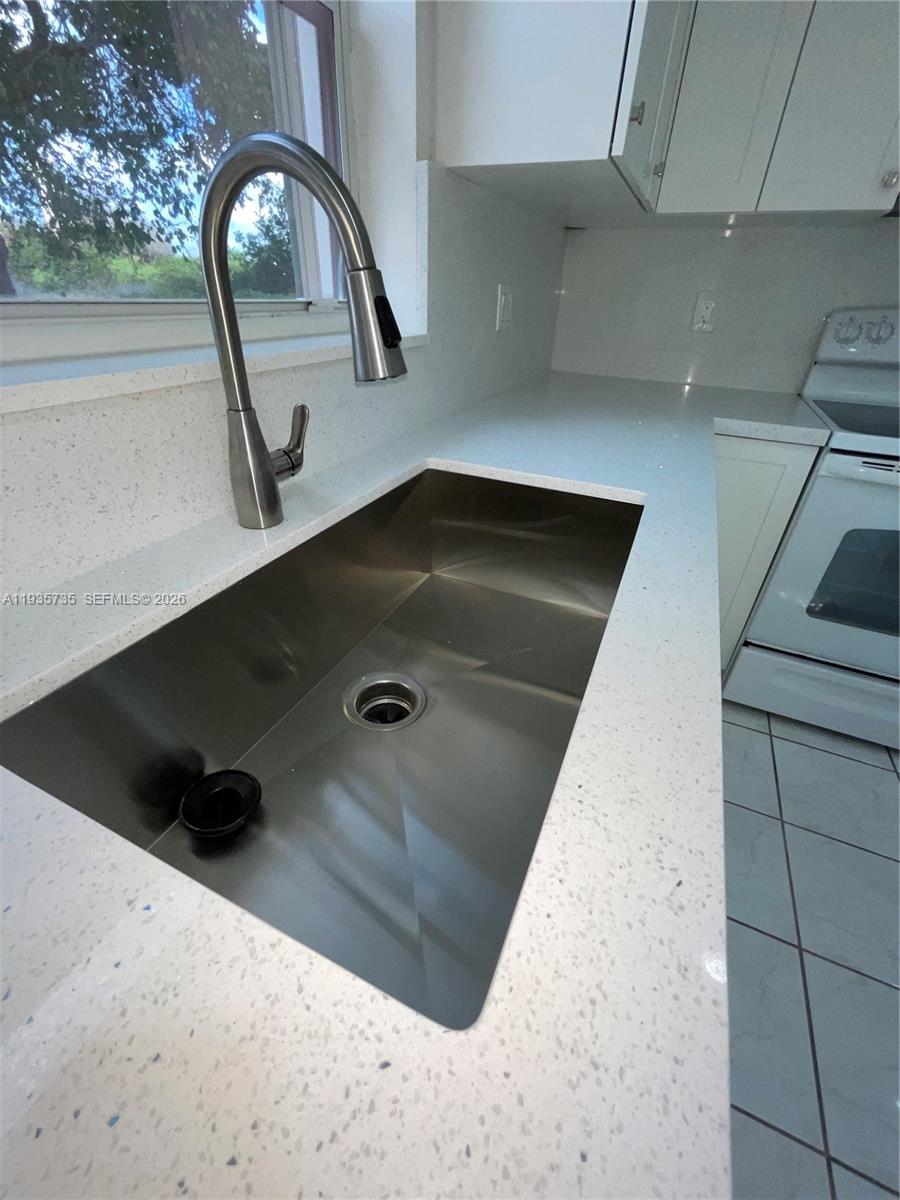 SILVER LAKES PHASE III - Residential