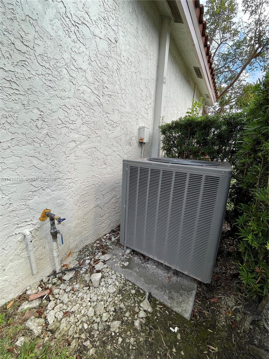 SILVER LAKES PHASE III - Residential