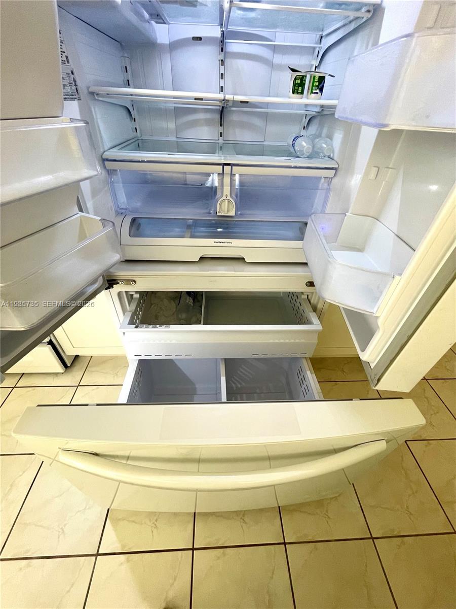 SILVER LAKES PHASE III - Residential