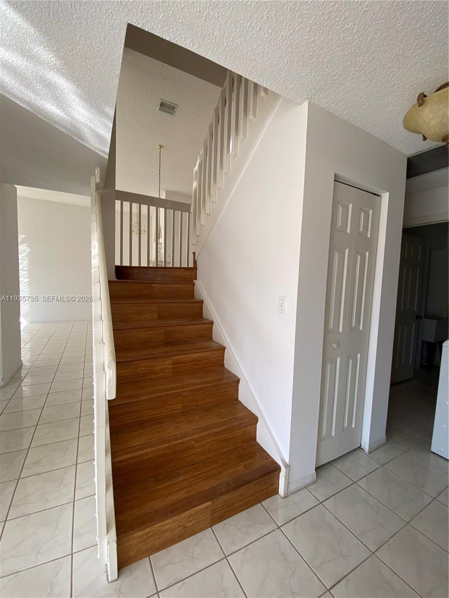 SILVER LAKES PHASE III - Residential