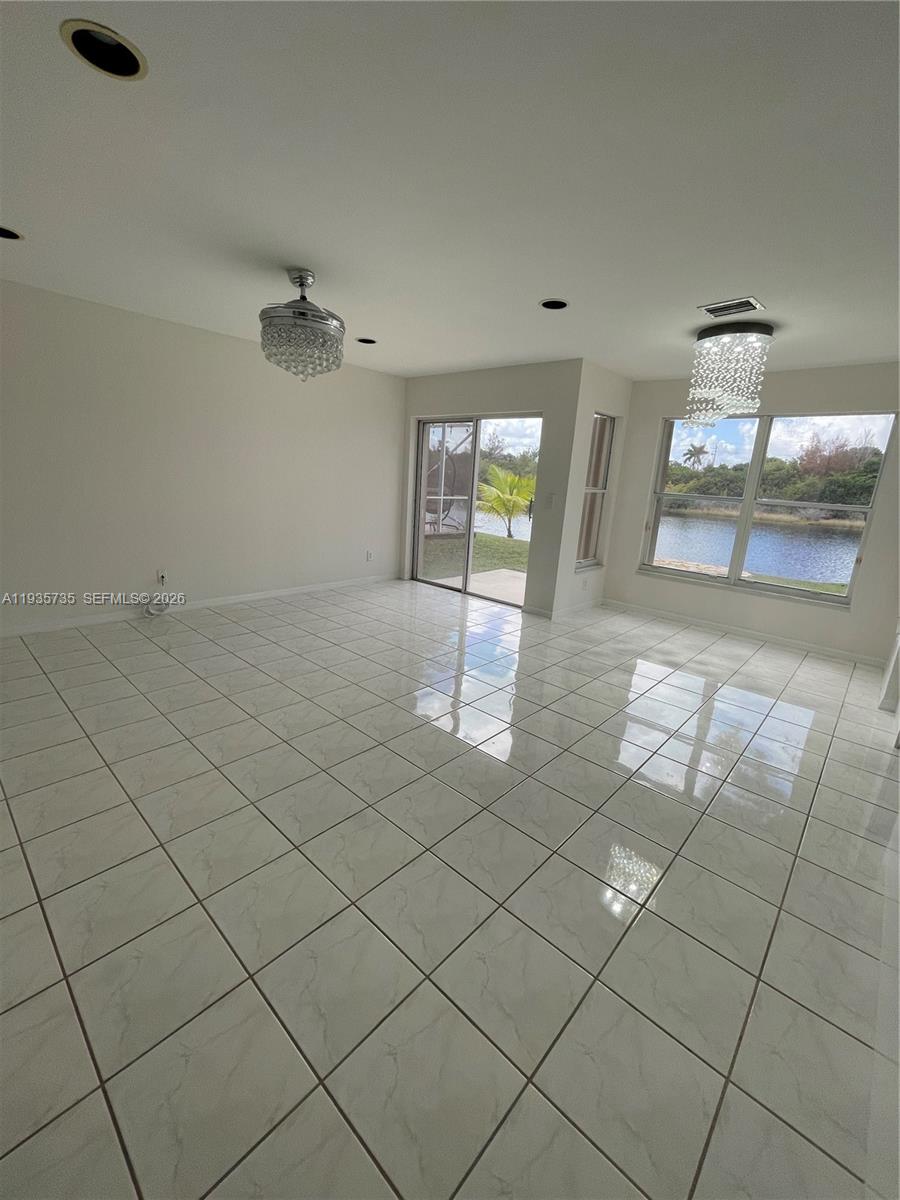 SILVER LAKES PHASE III - Residential