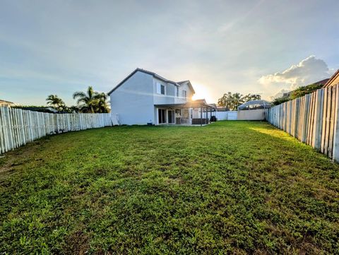 Photo of 335 SW 183rd Way, Pembroke Pines, FL 33029 (MLS # A11826834)