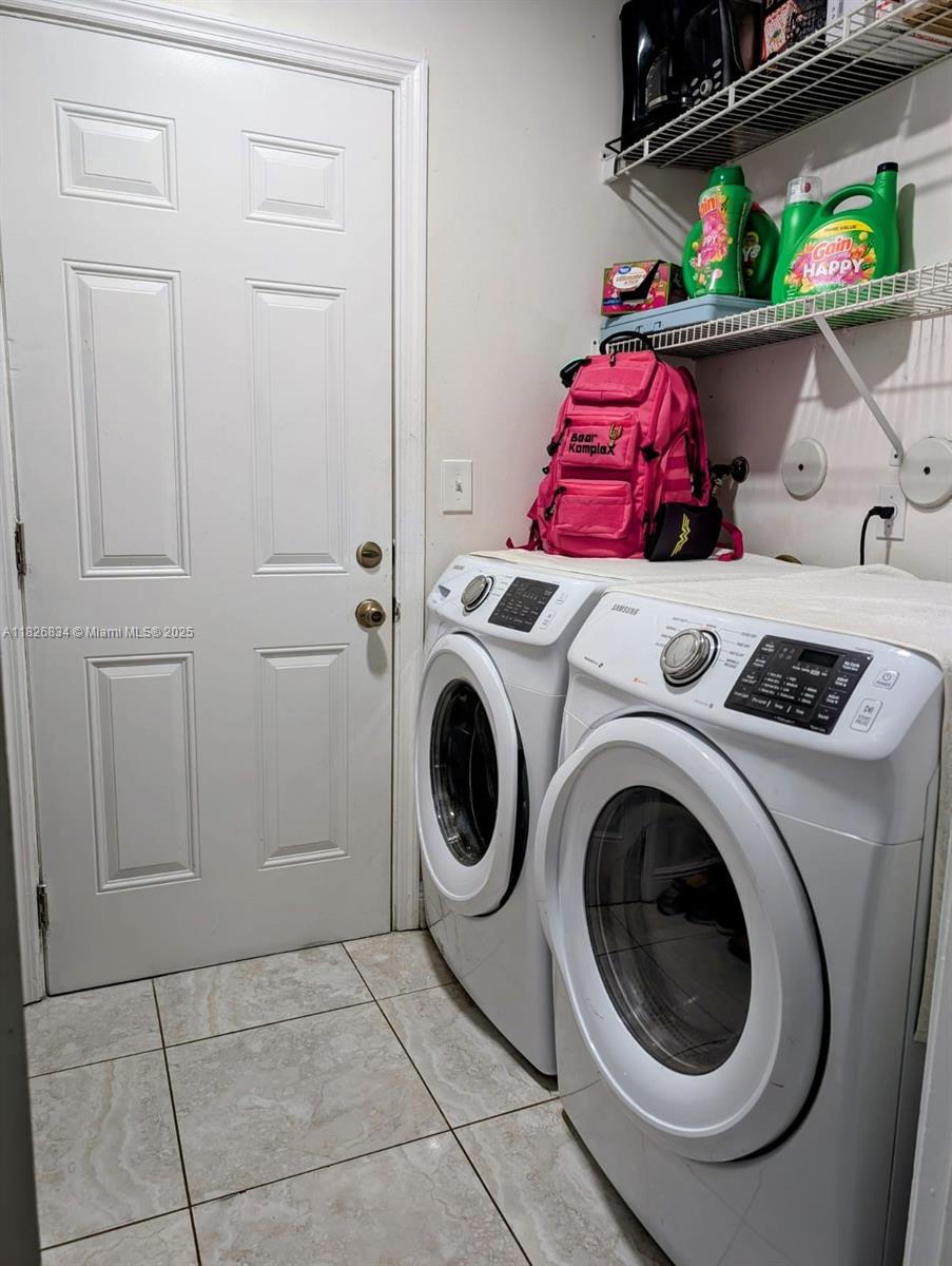 SILVER LAKES AT PEMBROKE - Residential