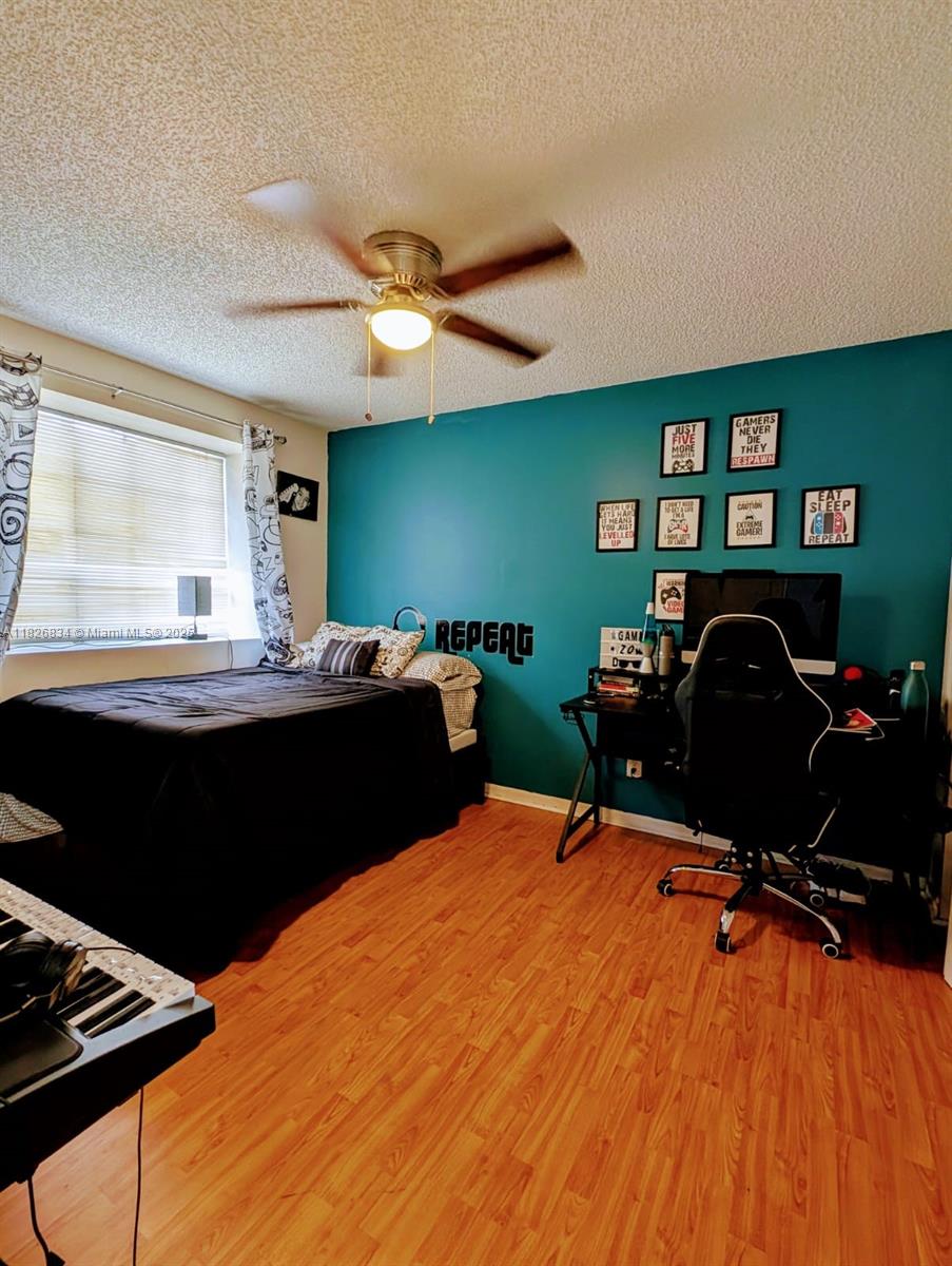 SILVER LAKES AT PEMBROKE - Residential