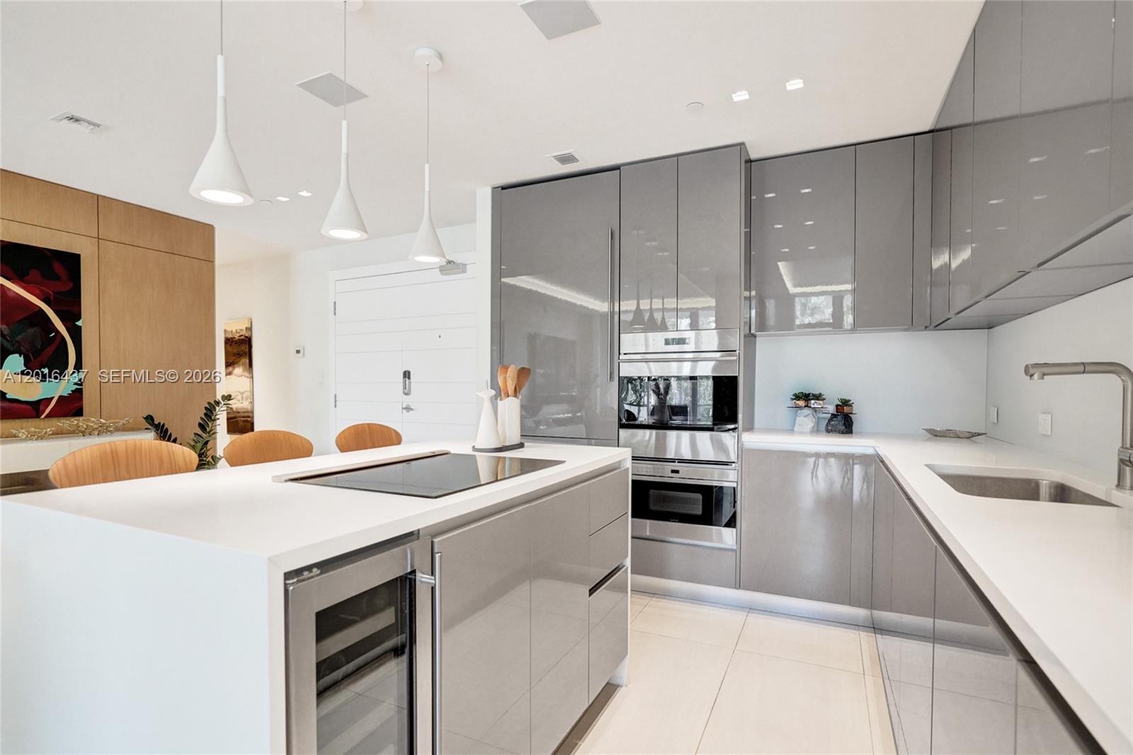 SUNSET HARBOR - Residential Lease