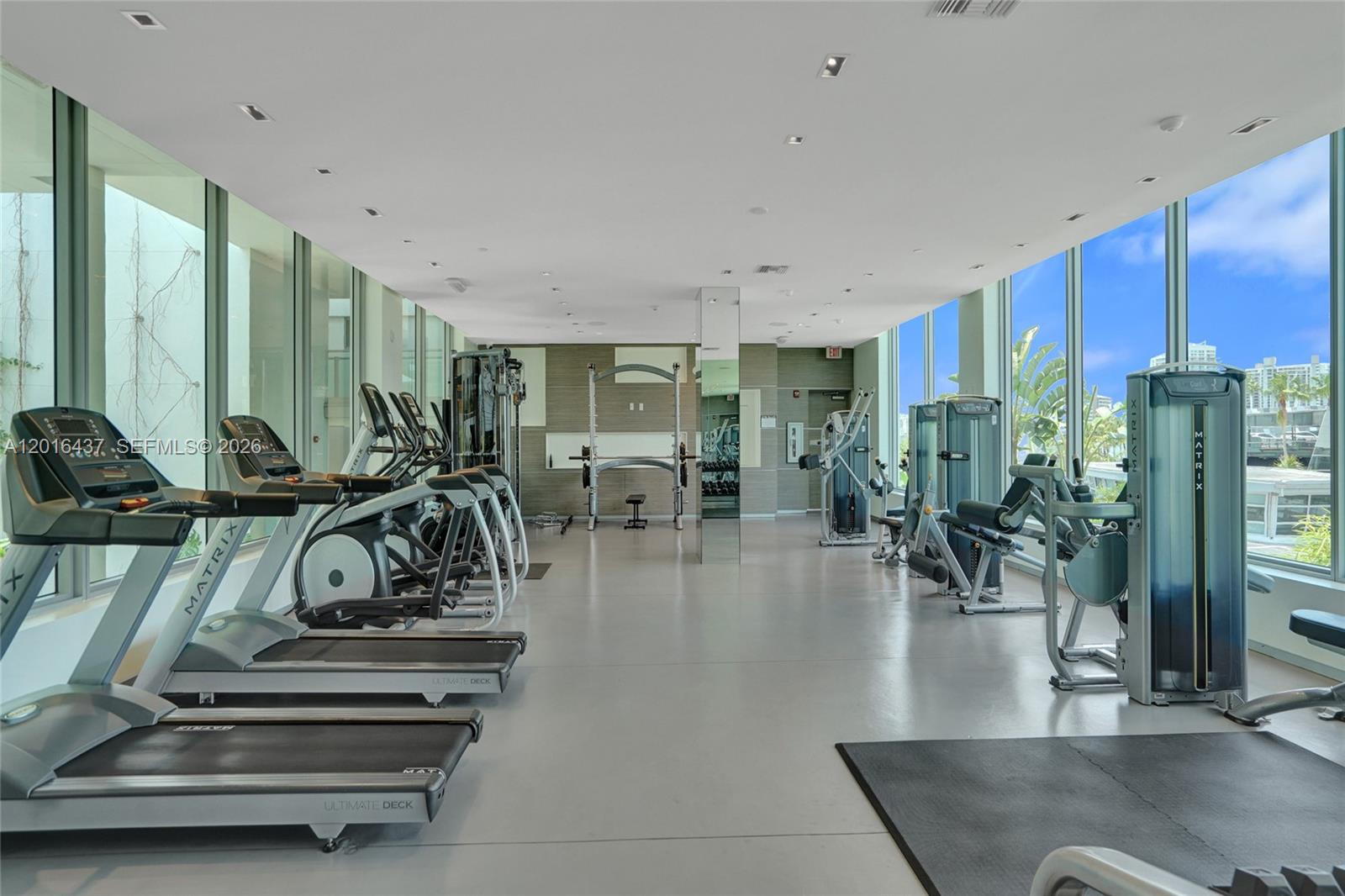 SUNSET HARBOR - Residential Lease