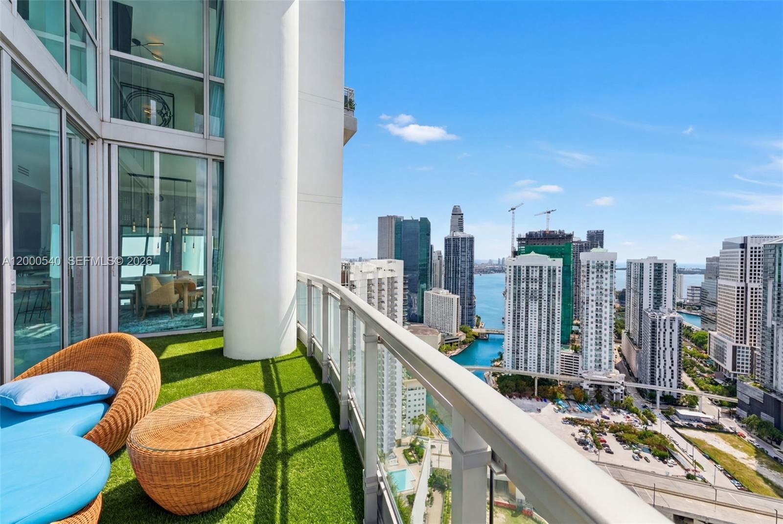 IVY CONDO - Residential Lease