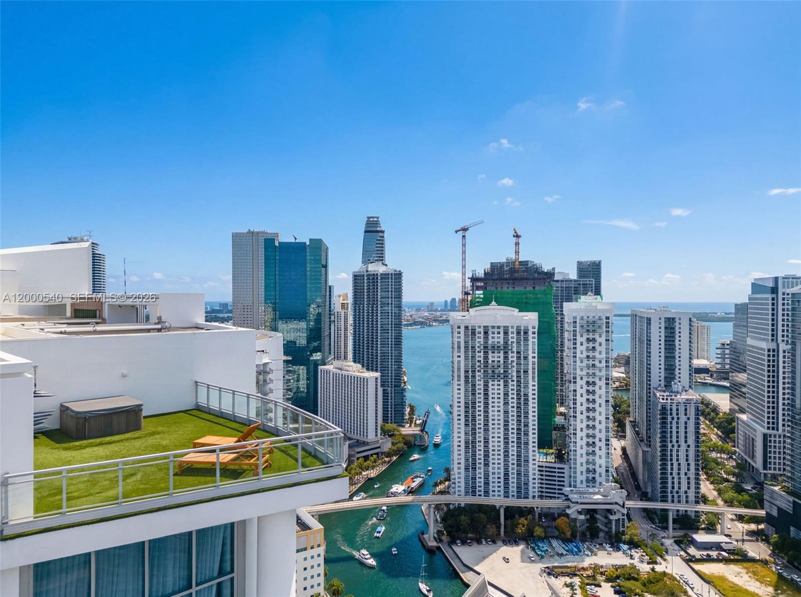 IVY CONDO - Residential Lease