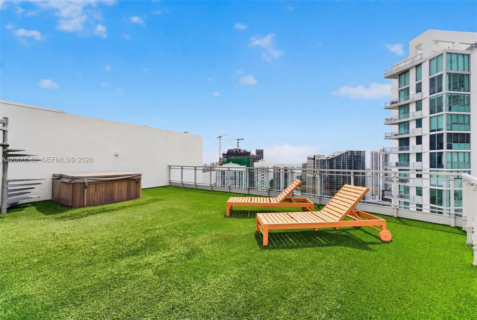 IVY CONDO - Residential Lease