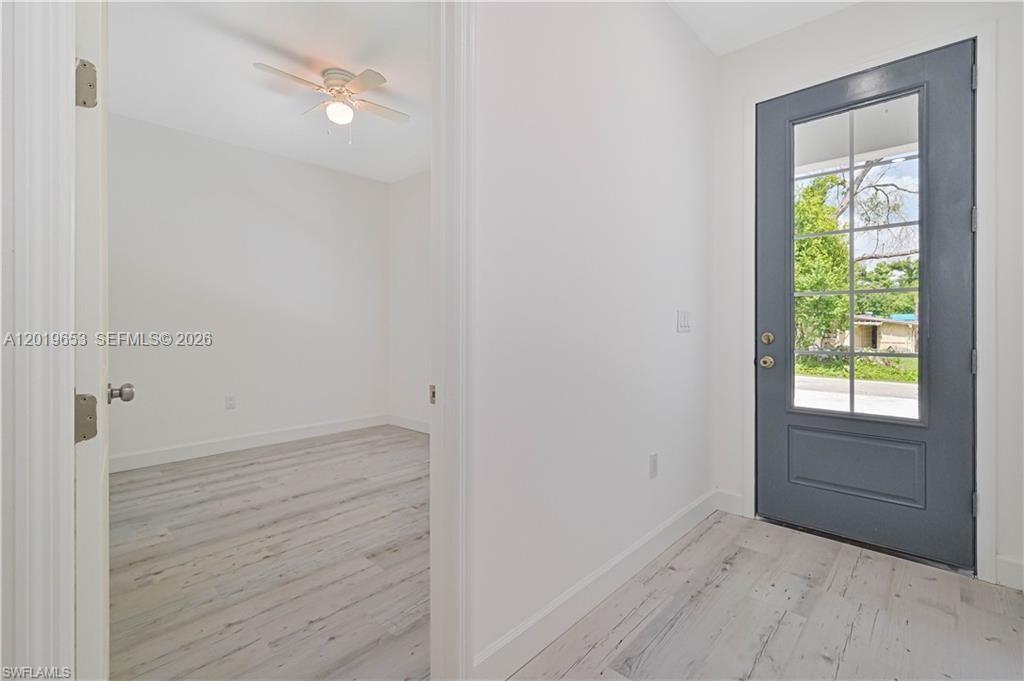 2223 Carver Ave