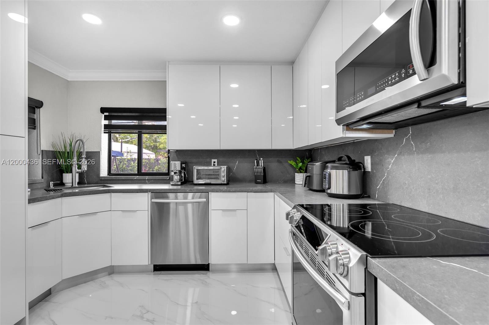 PALM SPRINGS NORTH SEC B - Residential