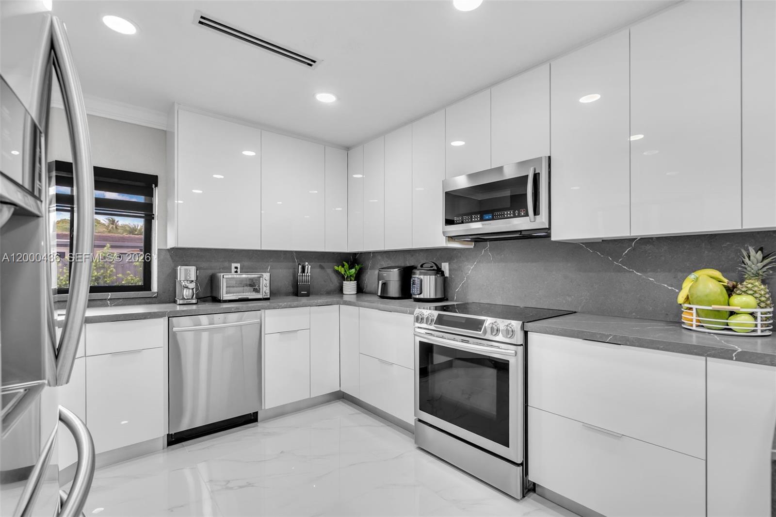 PALM SPRINGS NORTH SEC B - Residential