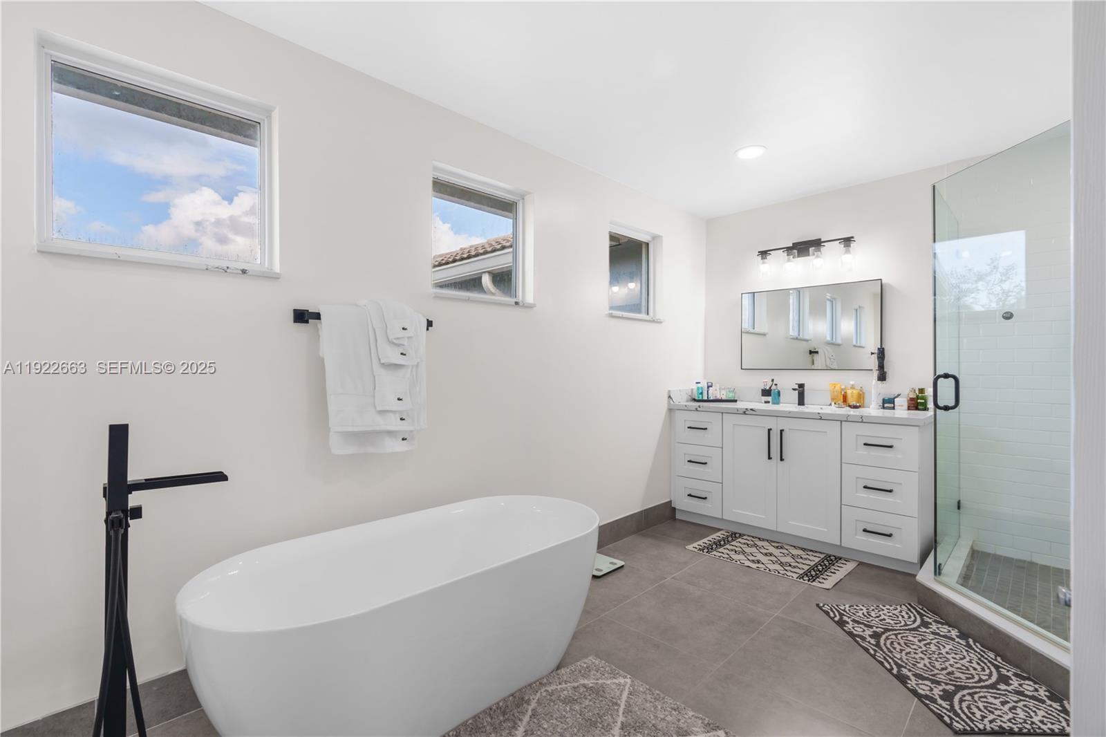 PEMBROKE FALLS PHASE 7 - Residential