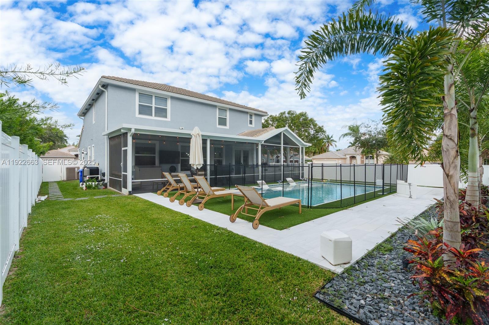 PEMBROKE FALLS PHASE 7 - Residential