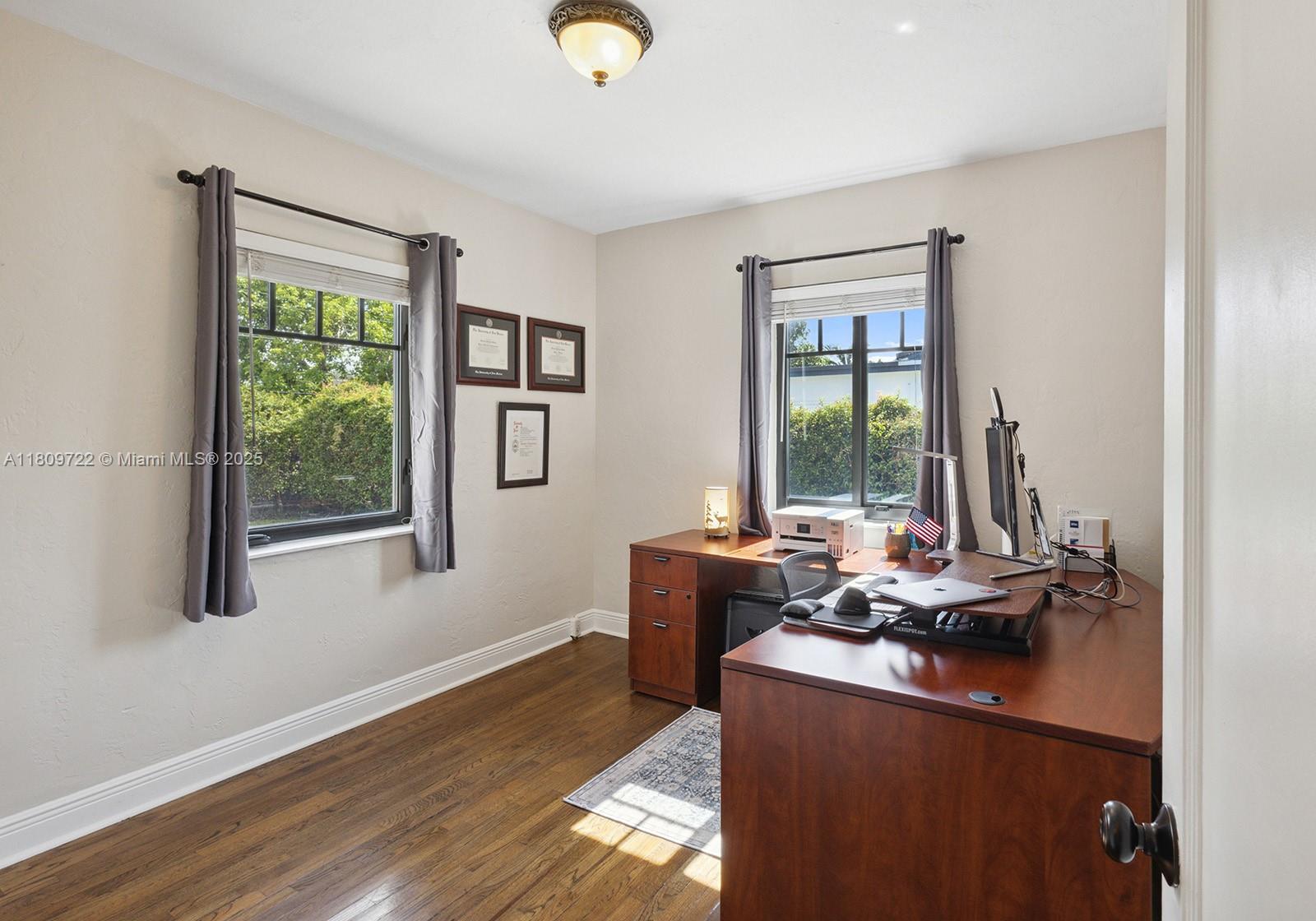 GABLES VIEW - Residential