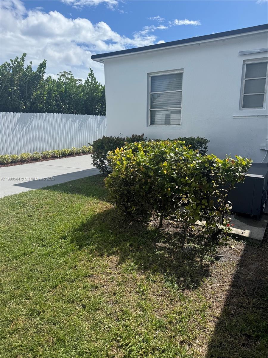 CORBETTS EIGHTH ST ADDN - Residential Lease