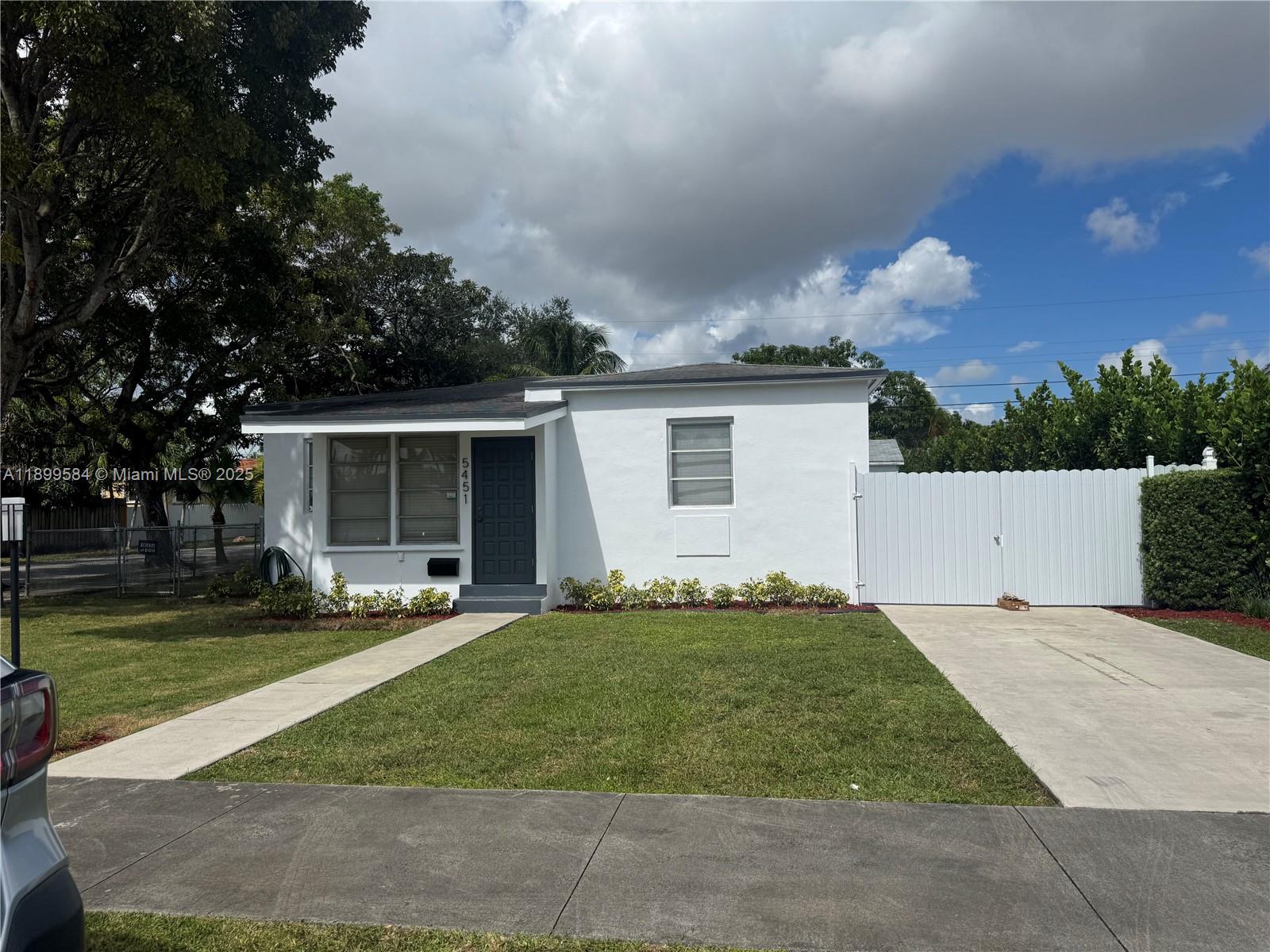 CORBETTS EIGHTH ST ADDN - Residential Lease