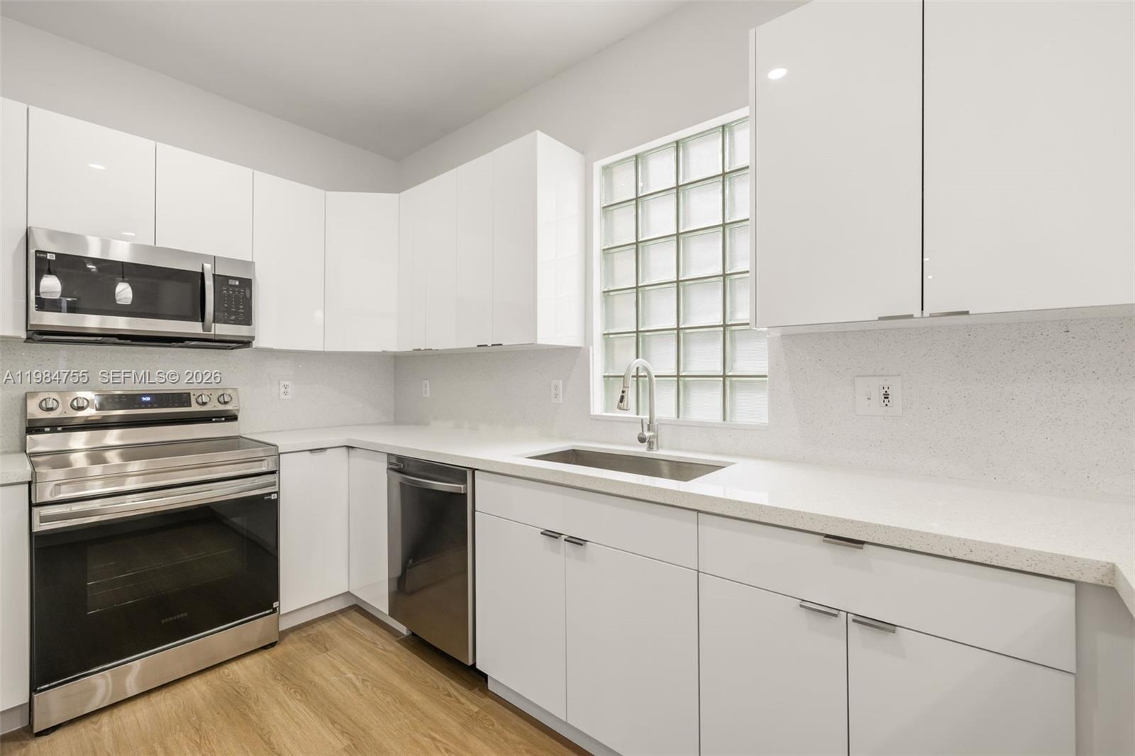 TOWNGATE - Residential