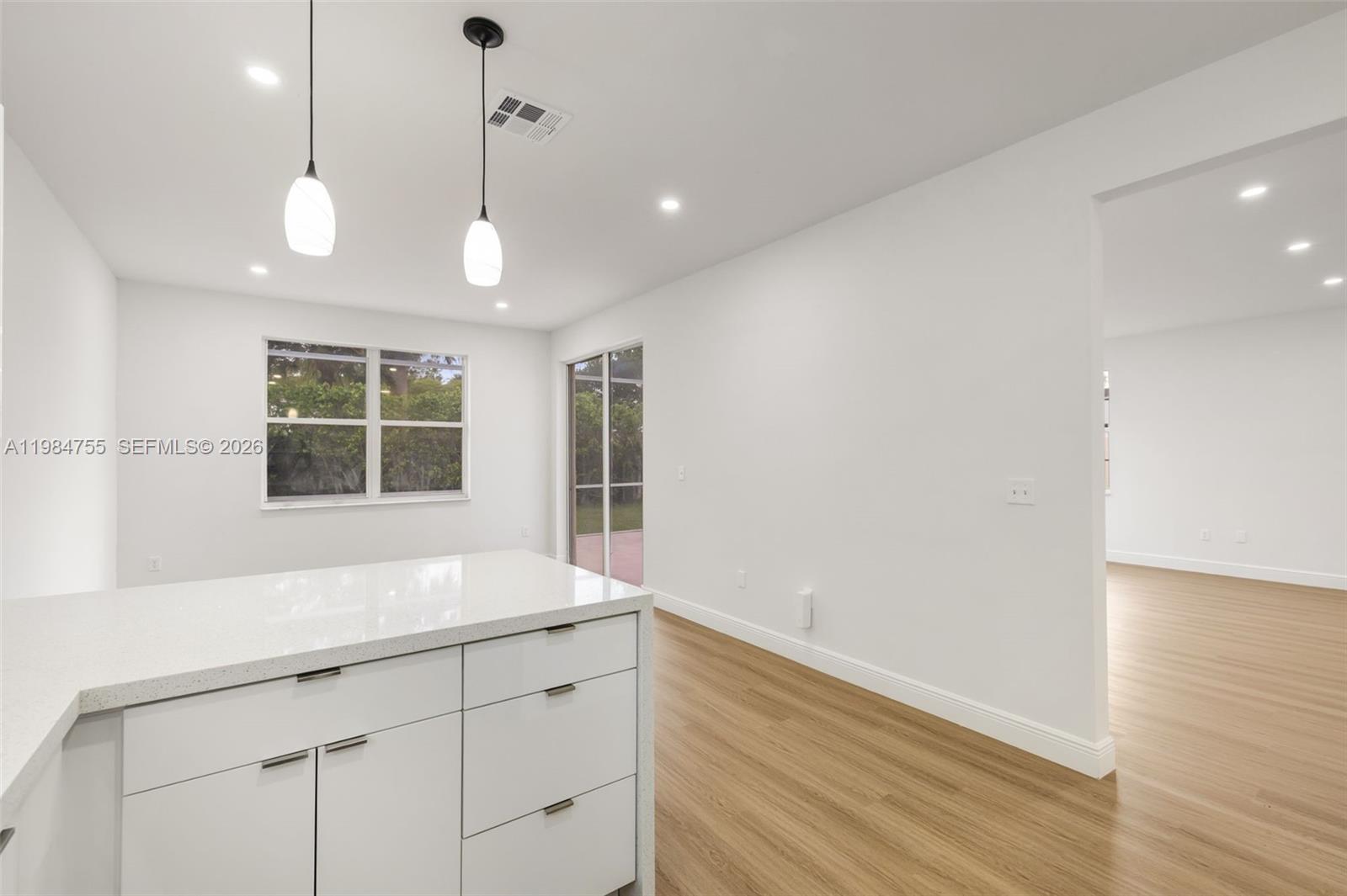 TOWNGATE - Residential