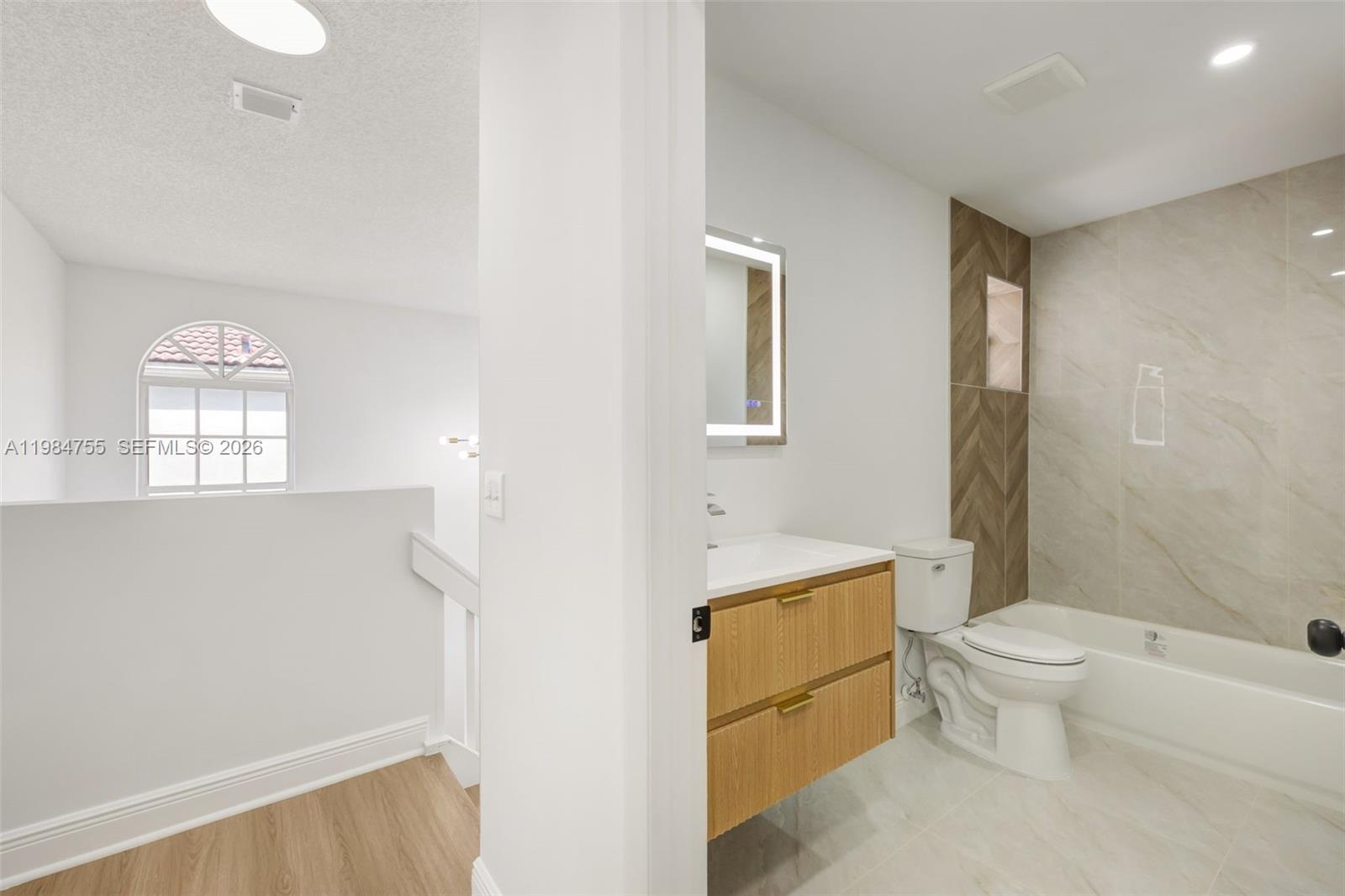 TOWNGATE - Residential