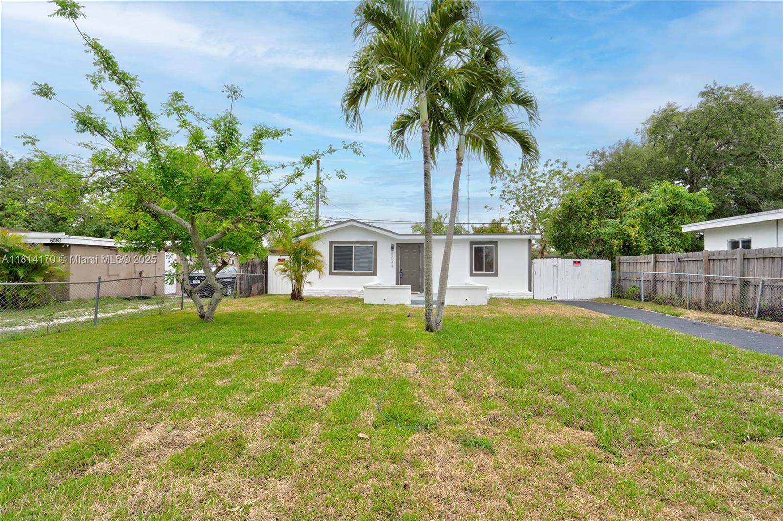 SUN LAND PARK - Residential