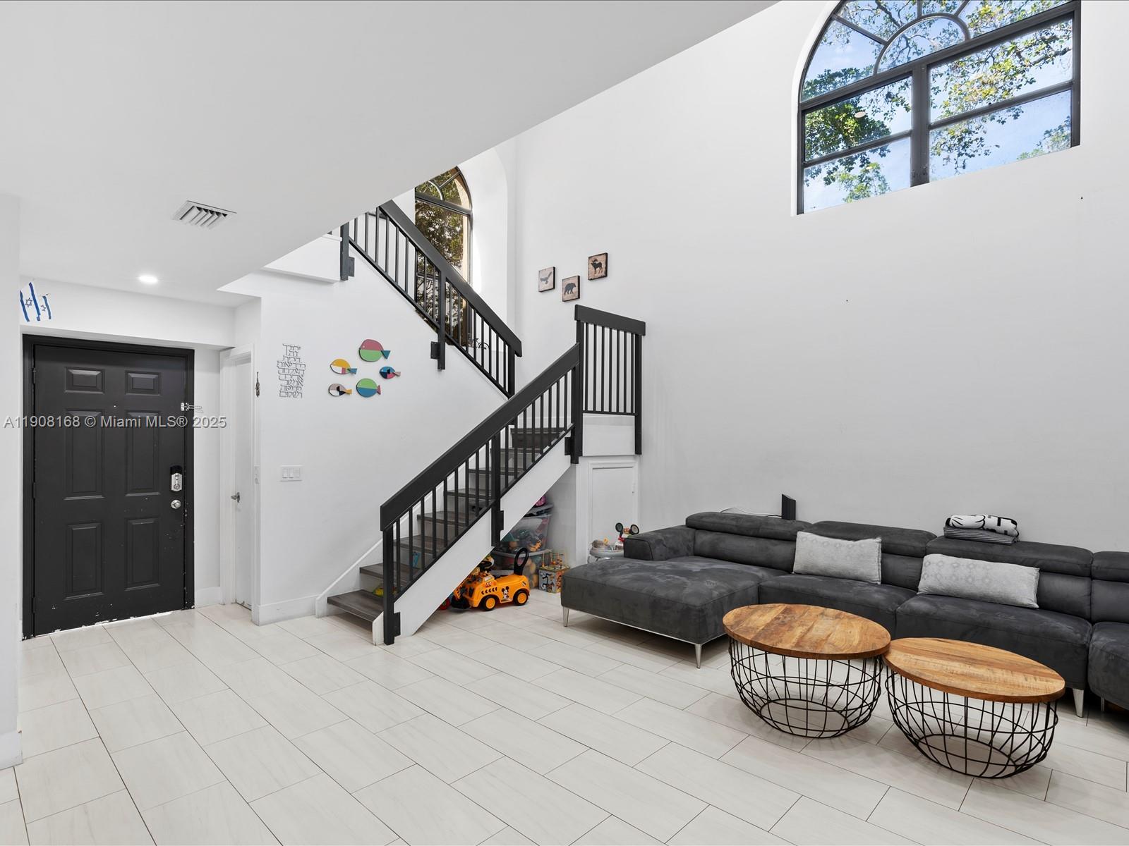 EMERALD OAKS 8 CONDO - Residential