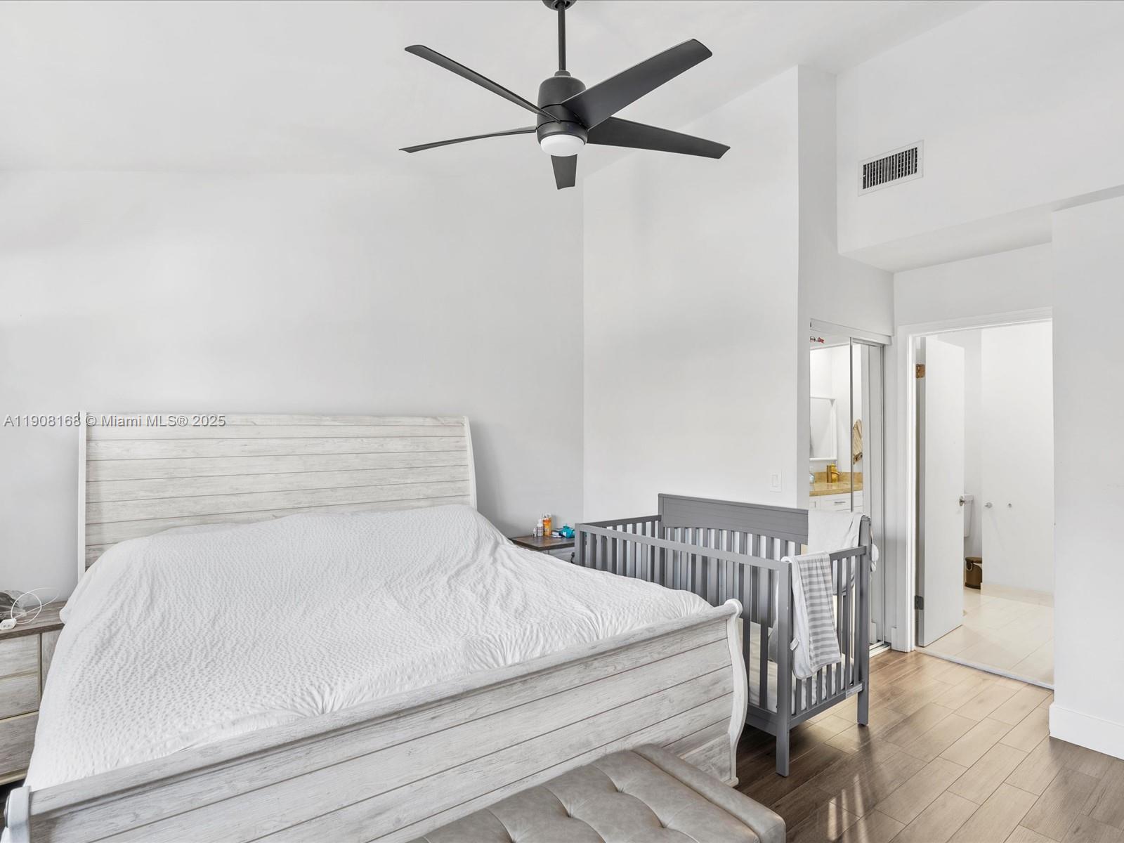 EMERALD OAKS 8 CONDO - Residential