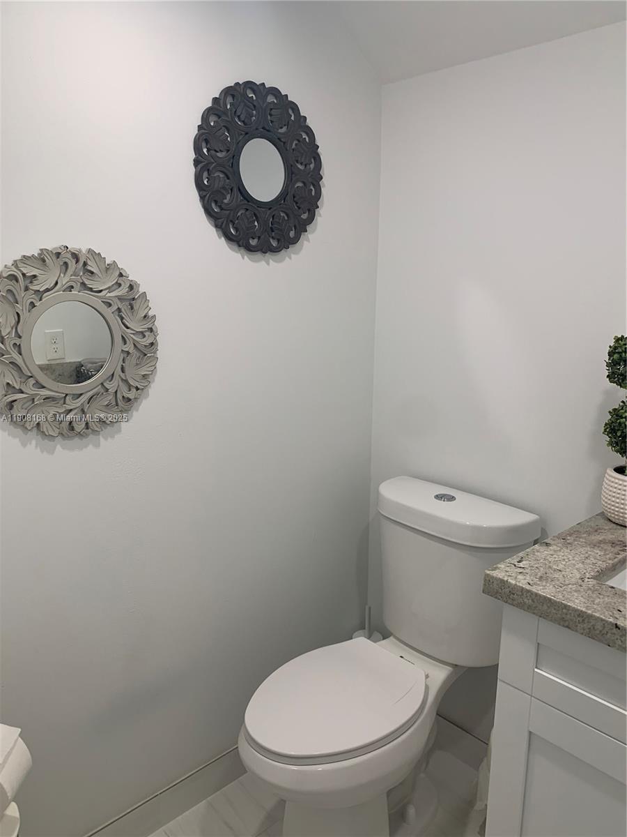 EMERALD OAKS 8 CONDO - Residential