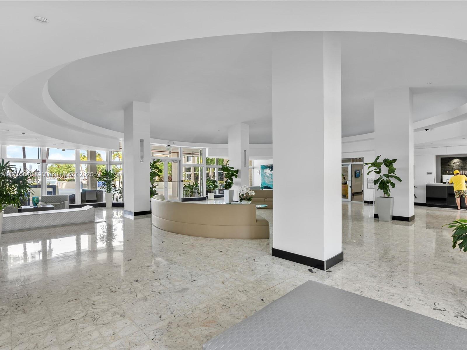1200 West Ave PH24