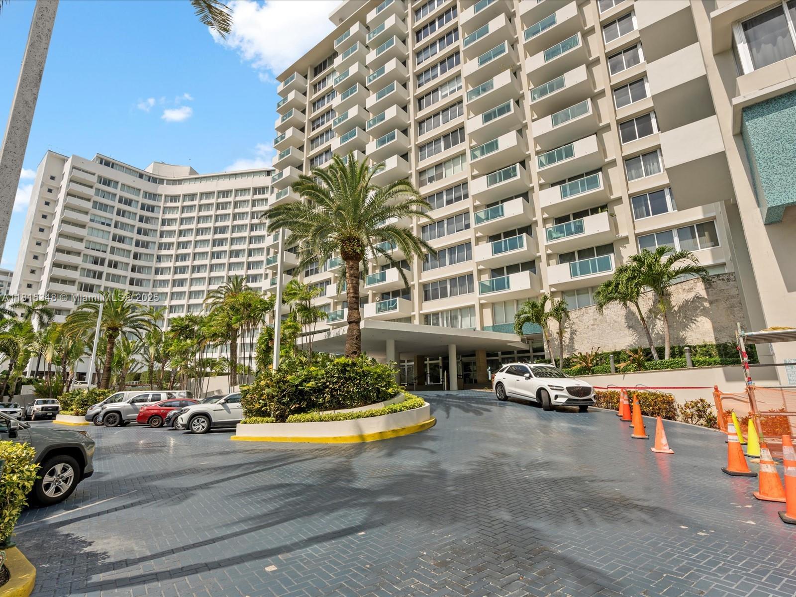 1200 West Ave PH24