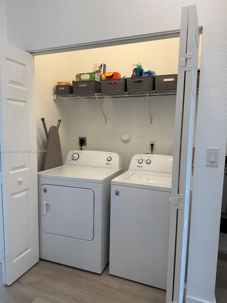 COURTS AT TUSCANY - Residential