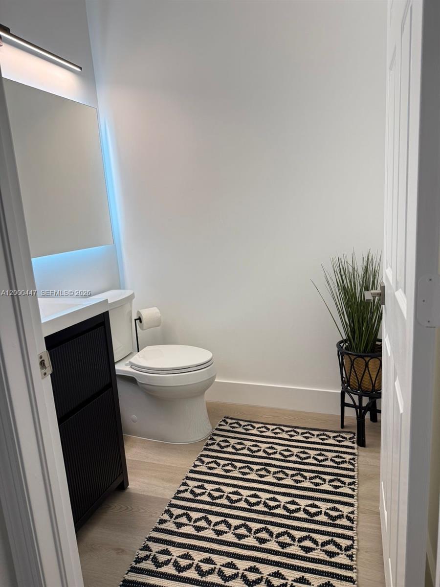 COURTS AT TUSCANY - Residential